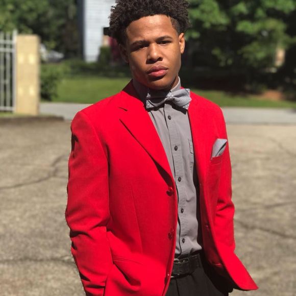 Meet your Posher, Kevin - Picture 1 of 1